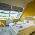 Opera Passage & Hotel apartamentowy 4*