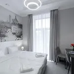 Hotel apartamentowy Opera Passage &