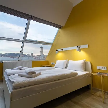 Opera Passage & 4* Lviv