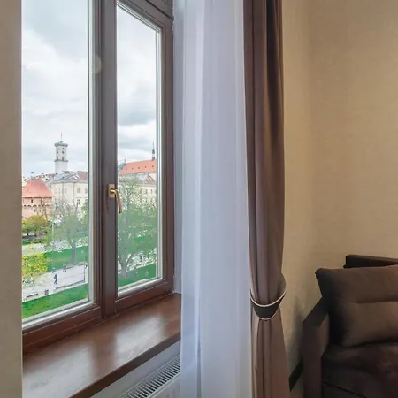 Opera Passage & Lejlighedshotel 4*