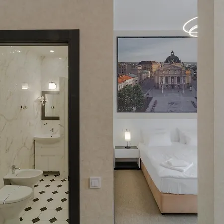 Opera Passage & Lejlighedshotel 4*