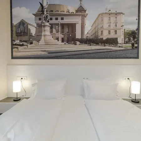 Hotel apartamentowy Opera Passage & 3*