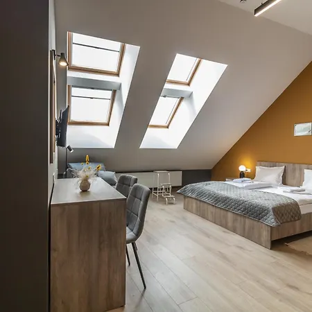 Opera Passage Hotel&apartments Leopoli