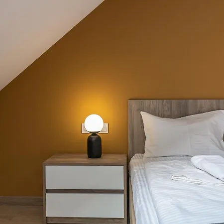 Opera Passage Hotel&apartments 3*