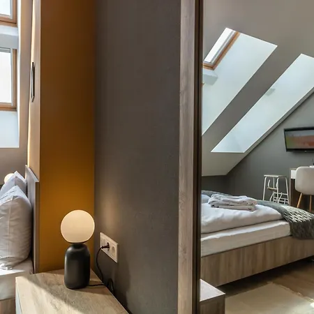 Opera Passage Hotel&apartments