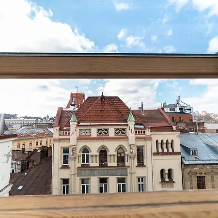 Opera Passage & 3*