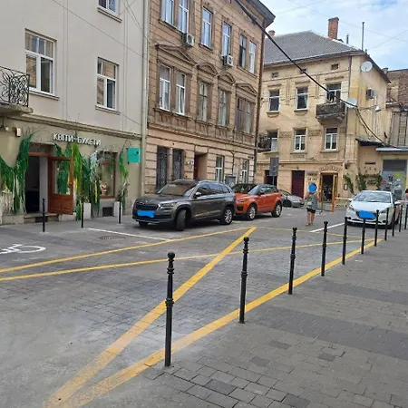 Opera Passage & Lägenhetshotell Lviv